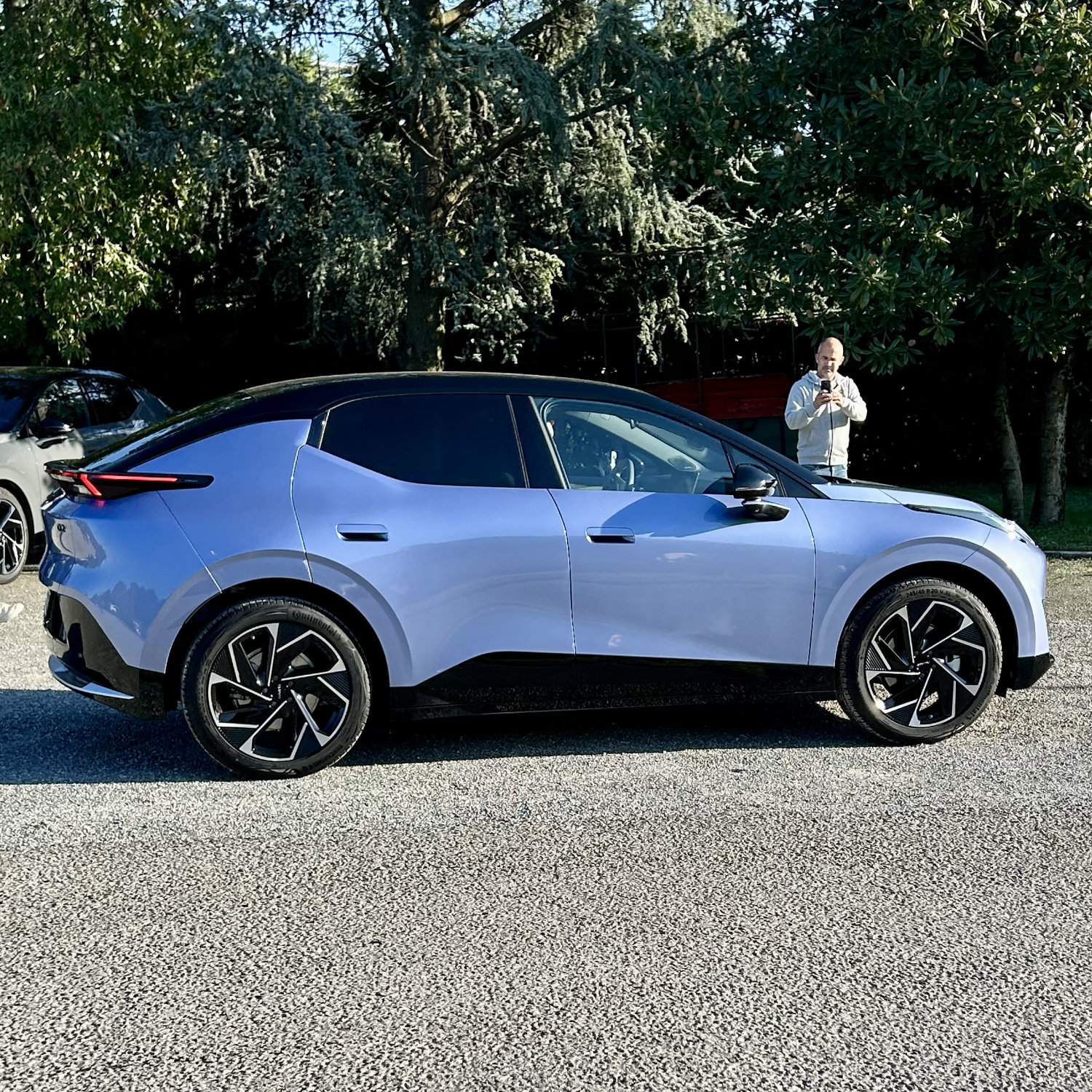 Lynk&co 02